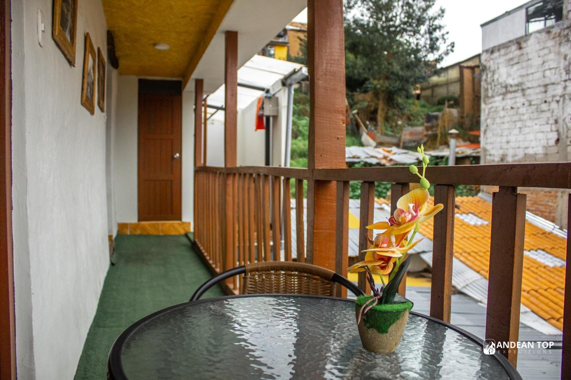 Central Plaza Apartment
